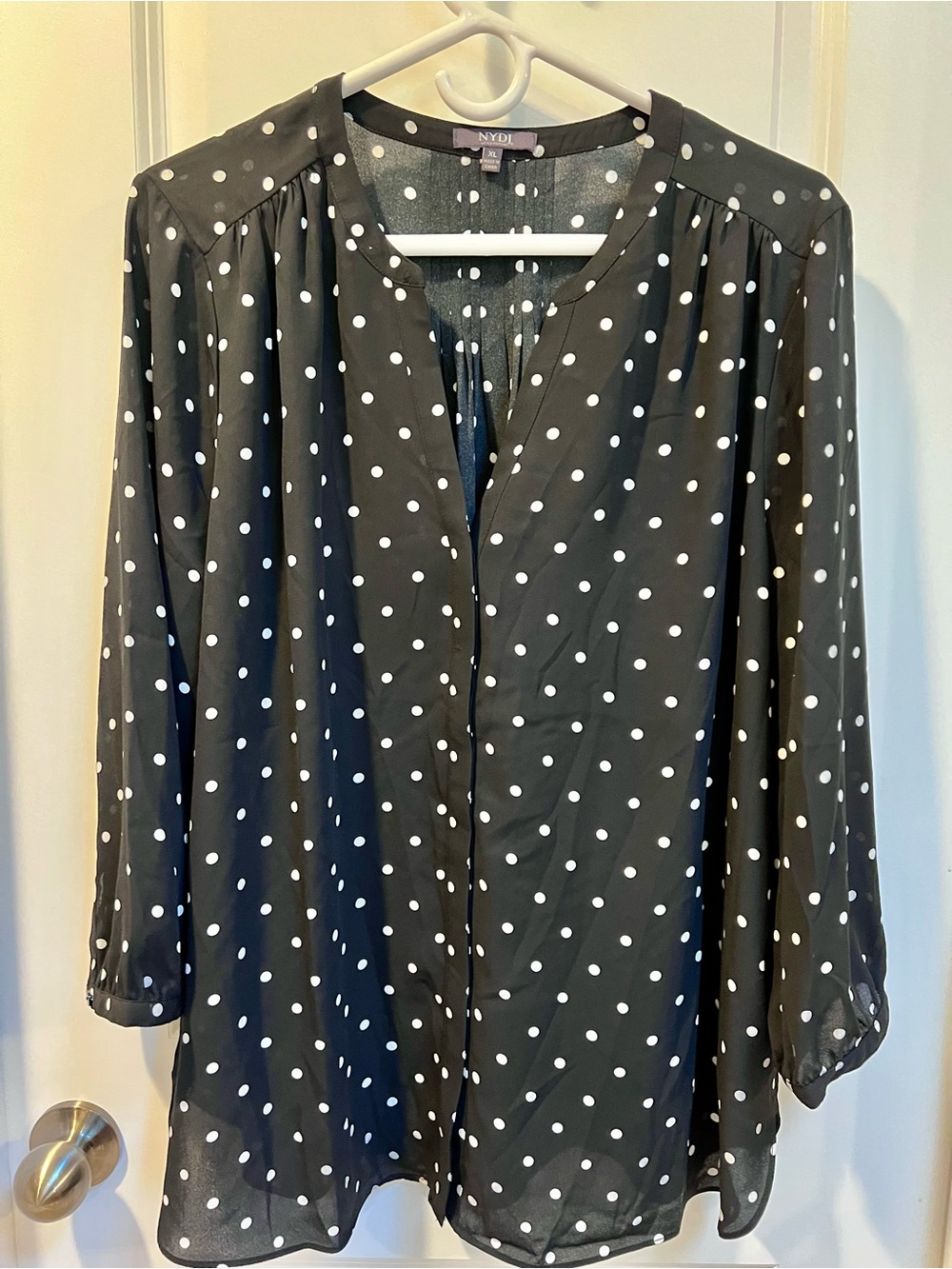 NWOT NYDJ Pintuck Polka Dot Blouse Black White XL Work Professional - Picture 5 of 10